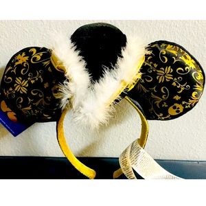 NWT Disney Parks Pirates of the Caribbean LIMITED EDITION Ears